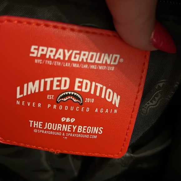 SPRAYGROUND mini duffel - Picture 5 of 6